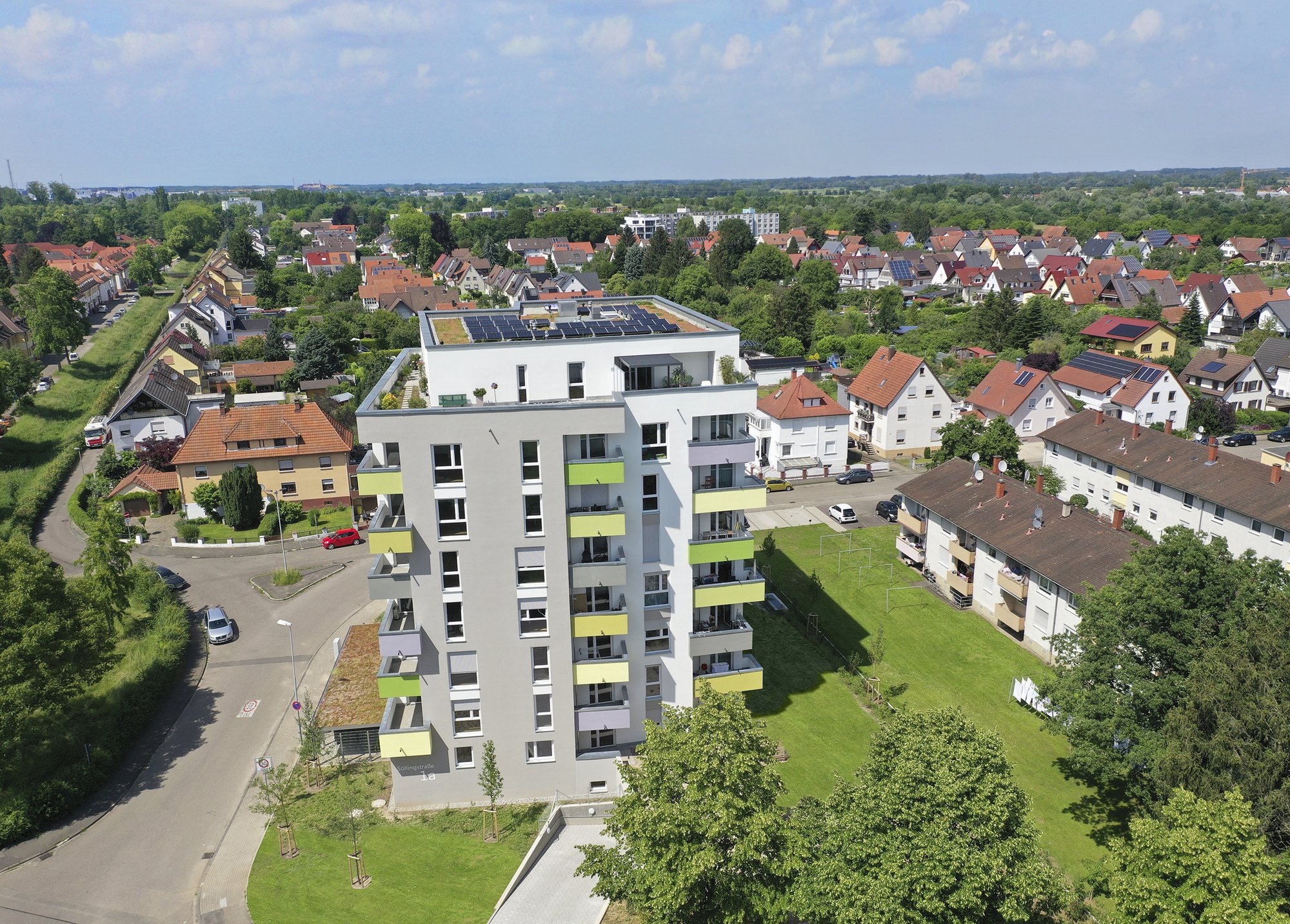 Tiefgaragenstellplatz in der Söllingstraße 1a zu vermieten