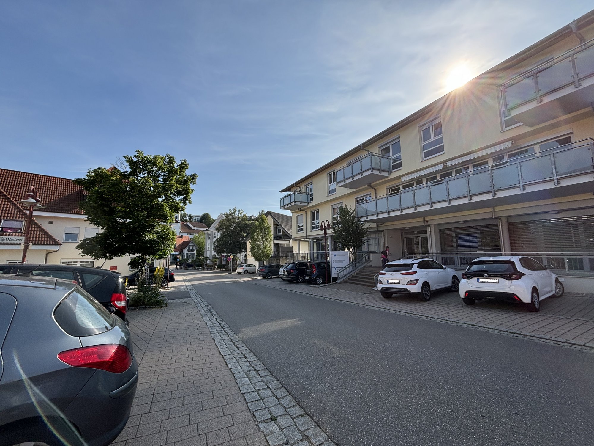 Mitten im Leben zuhause! Schöne 2-Zimmer Wohnung in Krauchenwies.